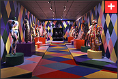 COLORS �t�@�b�V�����ƐF�ʓW