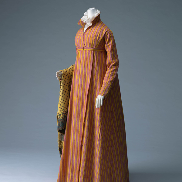 Coat Dress (Redingote)