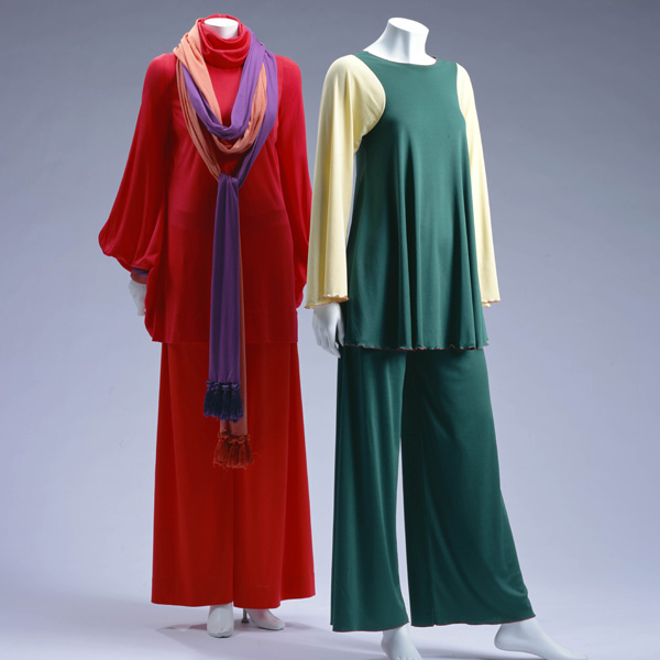 Tunic, Pants [Left] Tunic, Pants [Right]