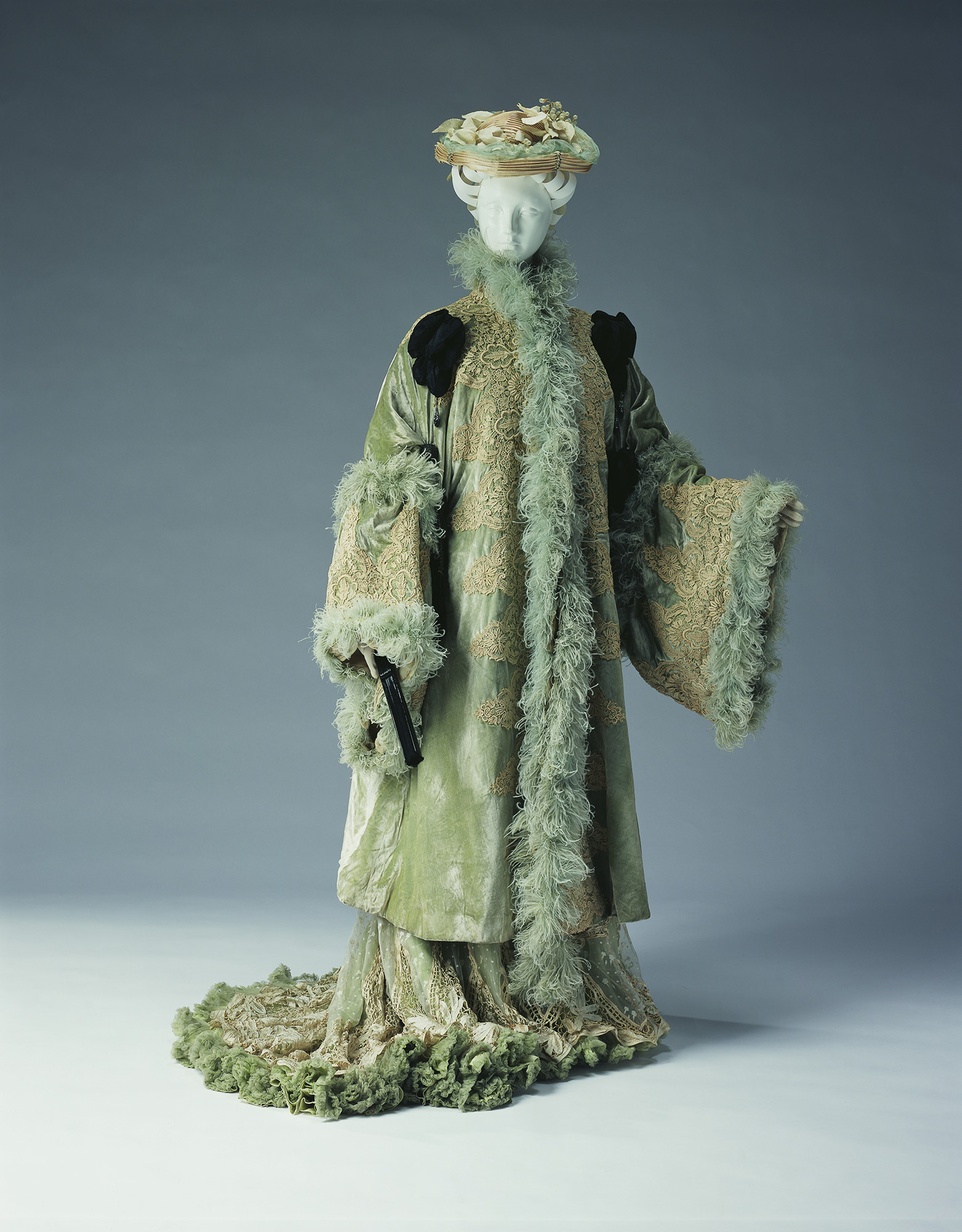 イヴニング・コート