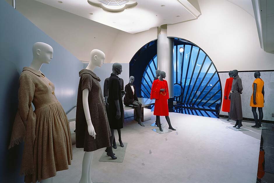 FLAIR:ティナ・チャウのコレクション展