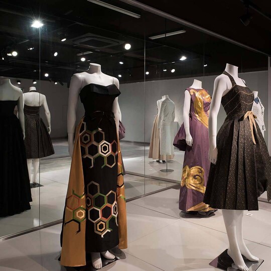 収蔵品紹介 22
 教育者としてのデザイナー